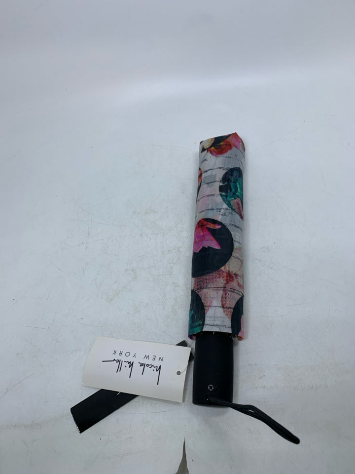 NWT AUTOMATIC SUPER MINI UMBRELLA.