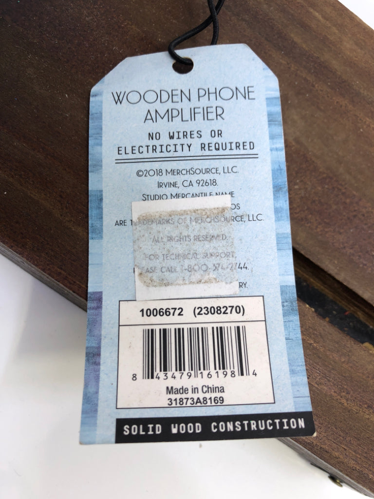 WOODEN PHONE AMPLIFIER.
