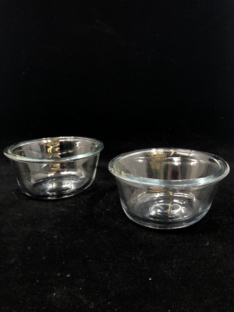 2PC GLASS PREP BOWLS.