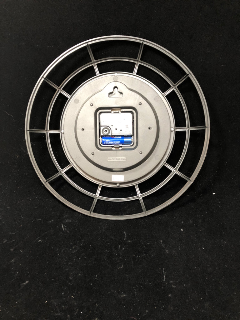 SM INDUSTRIAL STYLE CLOCK - WESTCLOX.