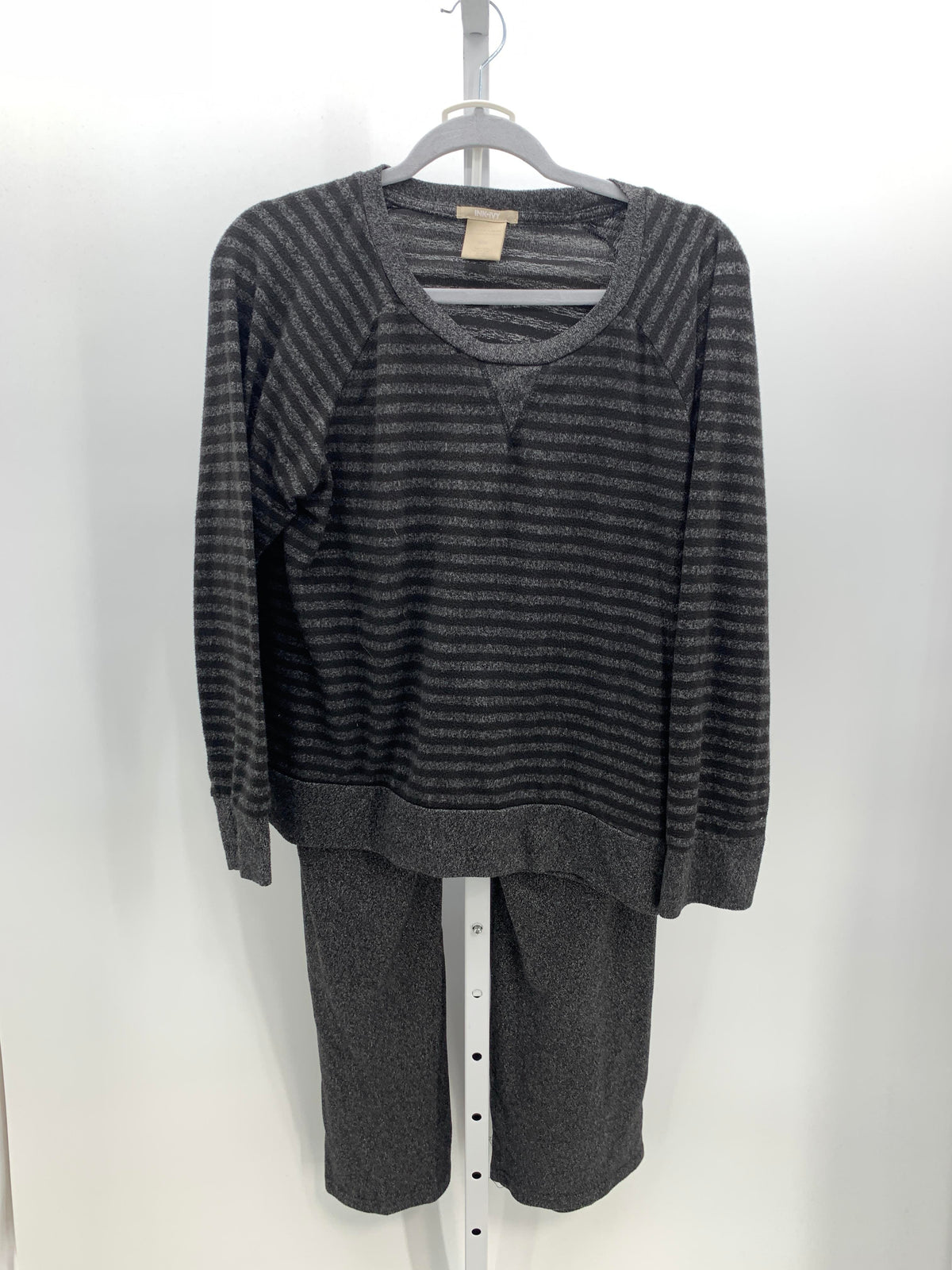 Size Medium Misses 2 Piece