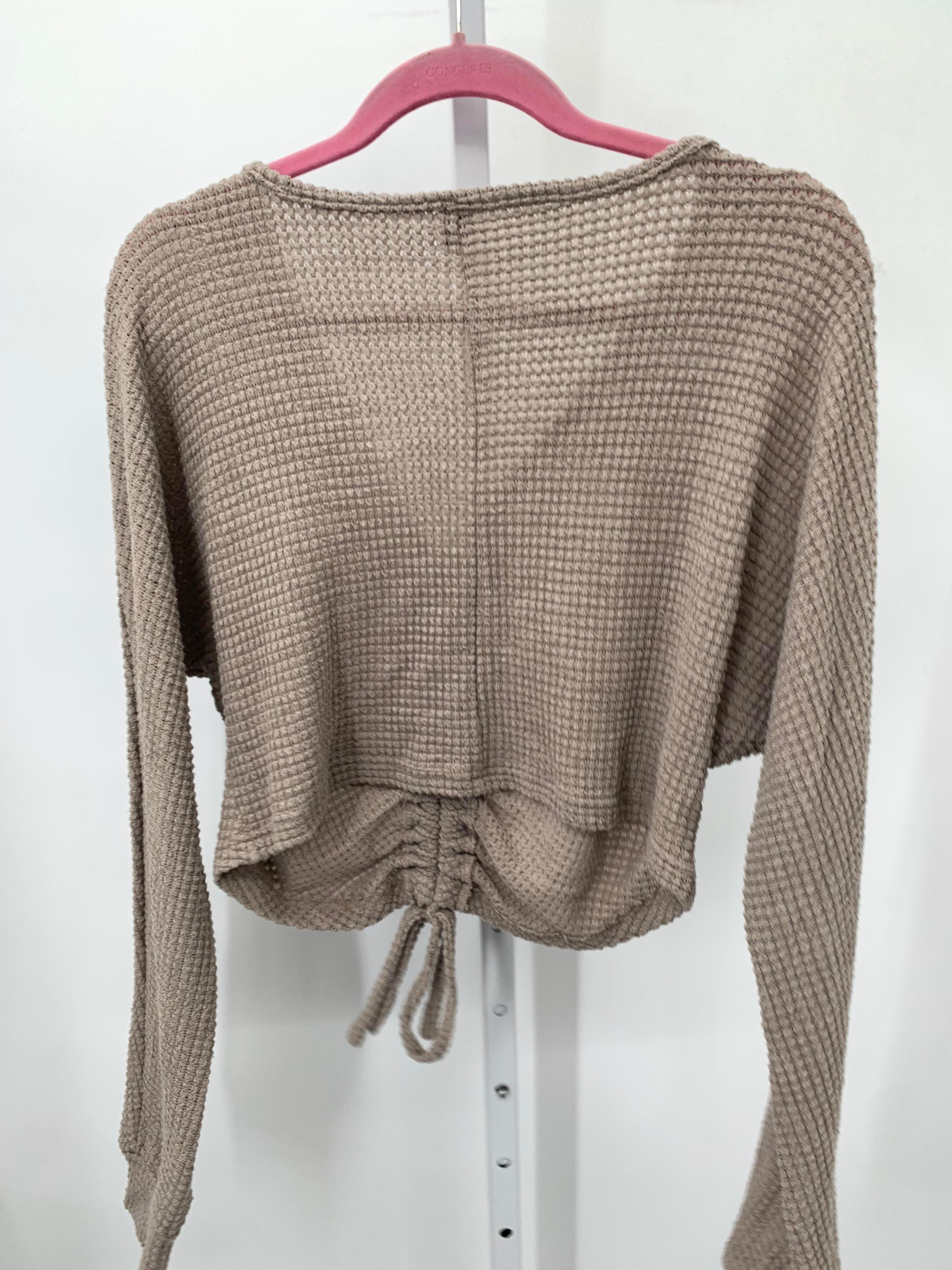 Size Large Juniors Long Sleeve Sweater
