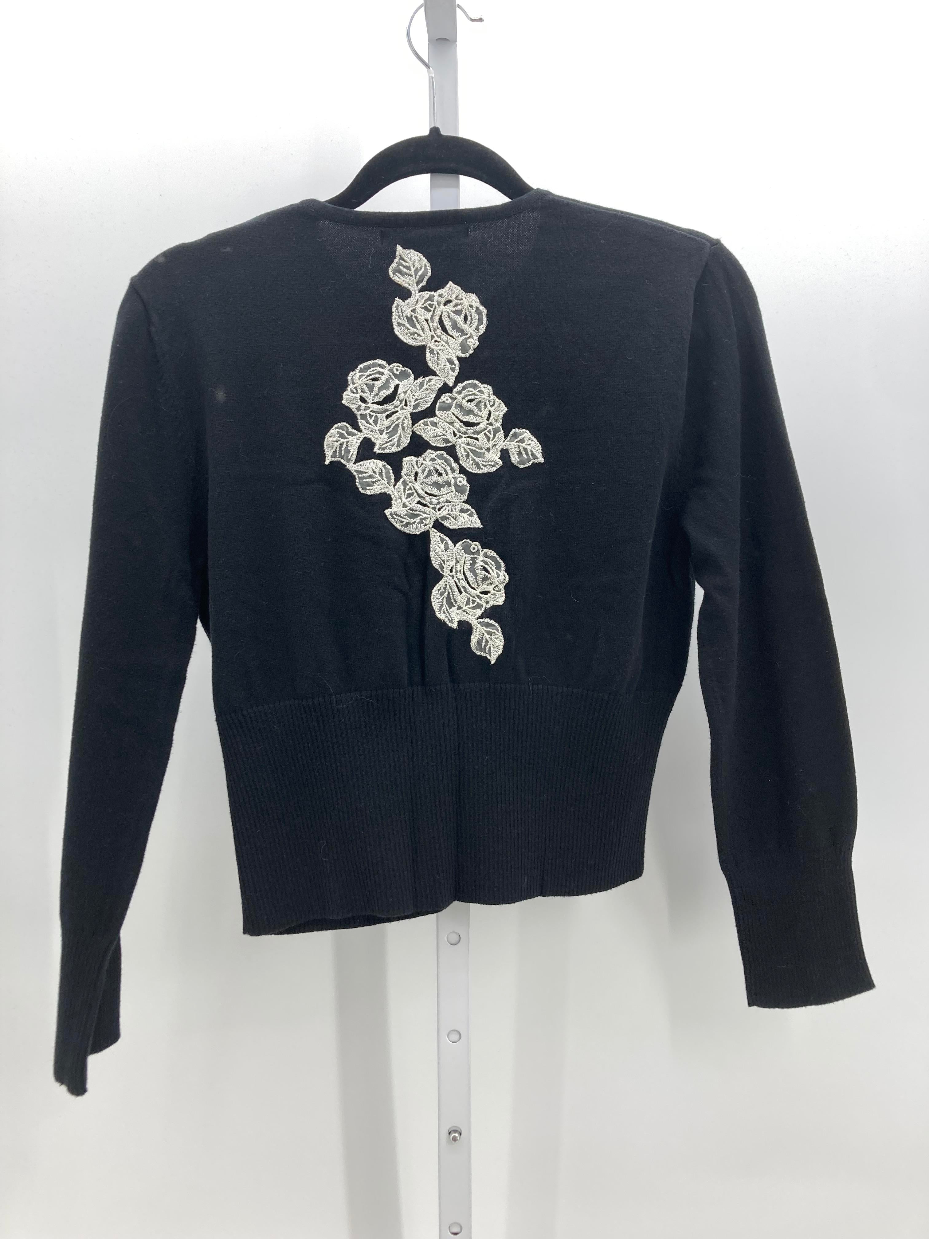 Size Large Juniors Long Sleeve Sweater