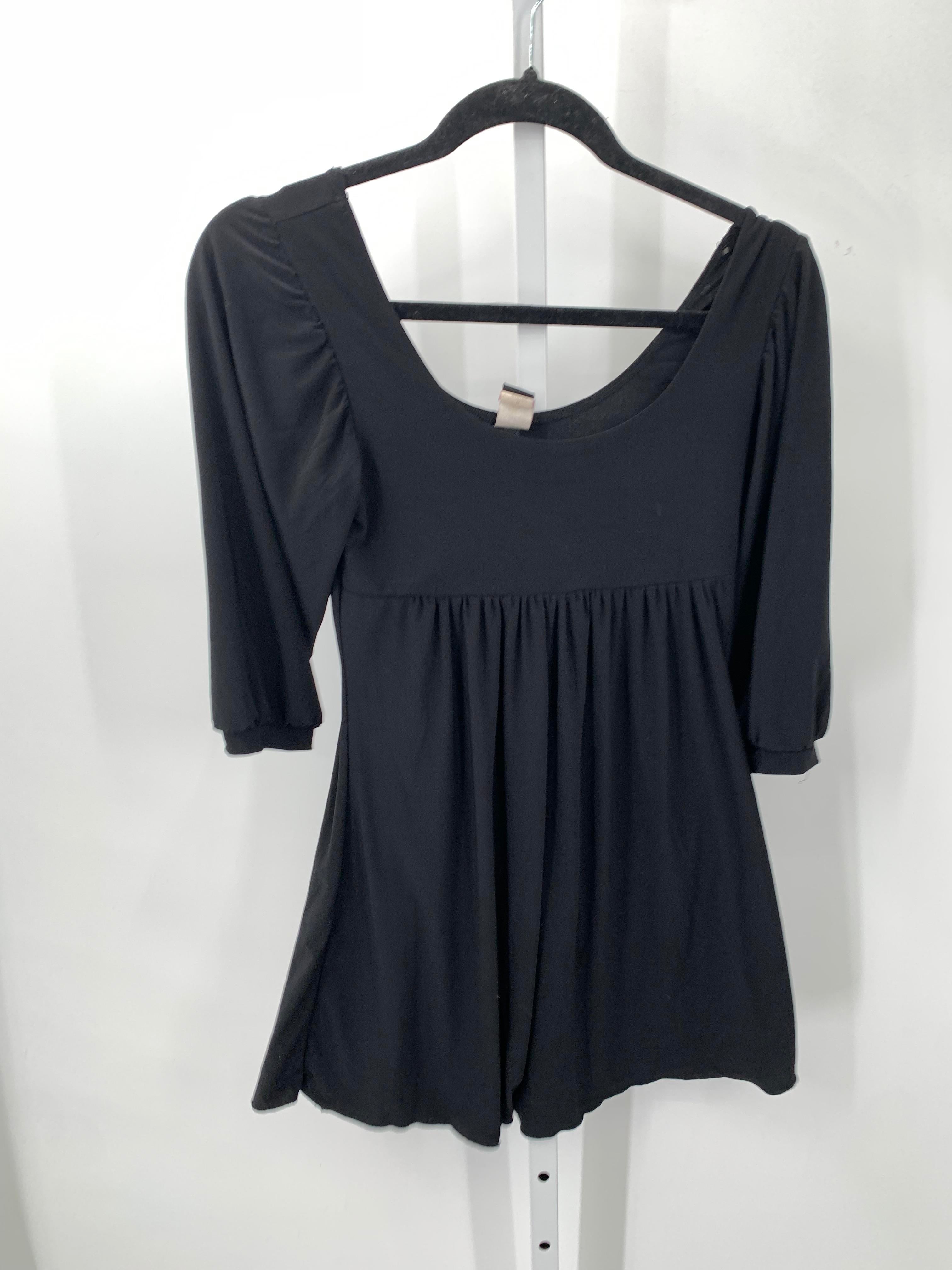 Size Medium Juniors Long Sleeve Dress