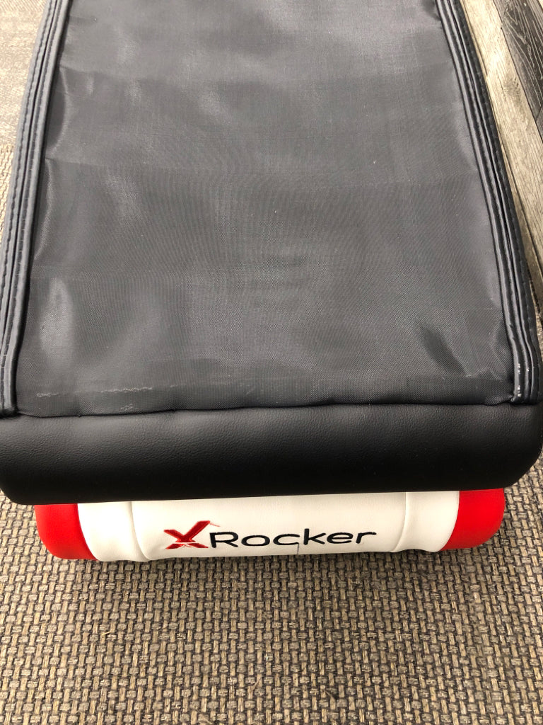 XROCKER FOLDABLE GAMING CHAIR W/HEADSET PORT.