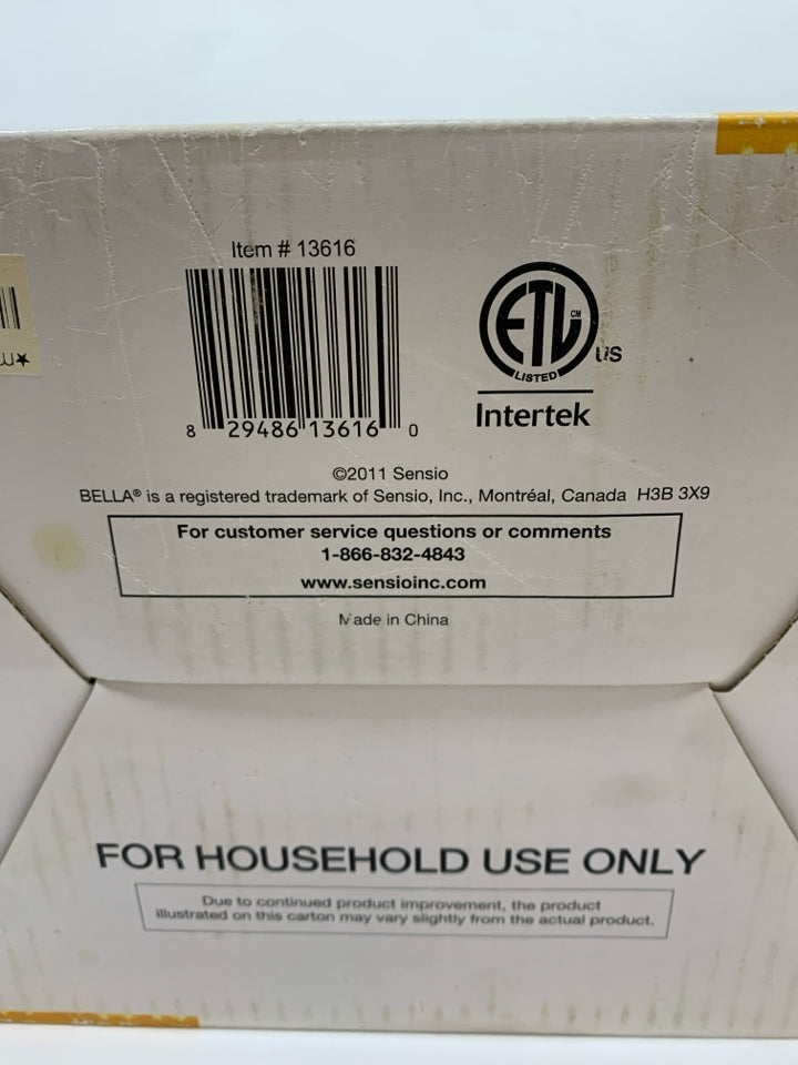 NIB BELLA ROCKET BLENDER 12PC SET.