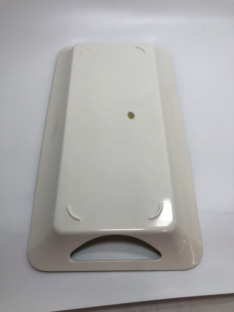 GREEN FLORAL SCROLL MELAMINE TRAY WITH CUTOUT HANDLES.