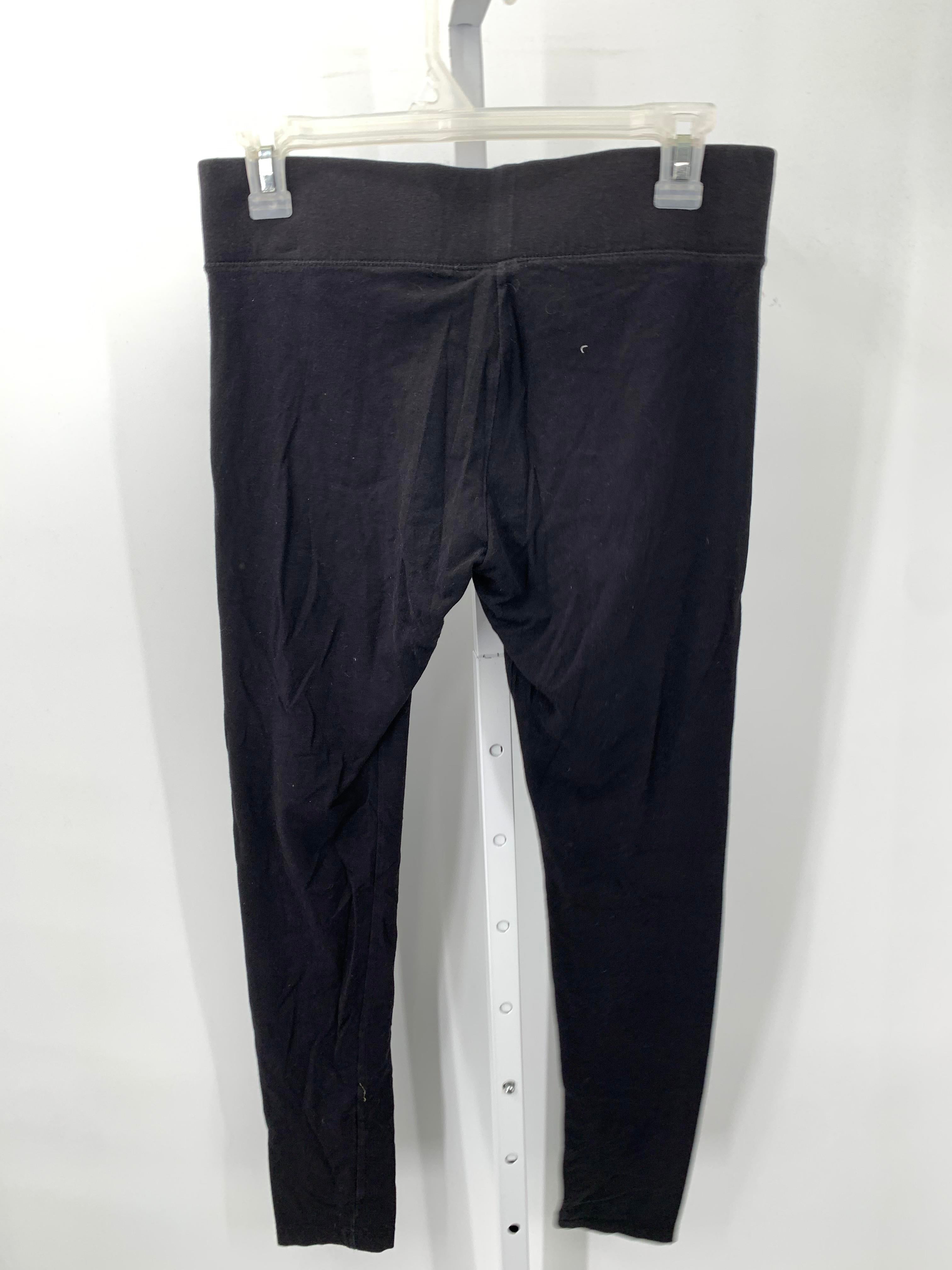 HUE Size Medium Misses Leggings