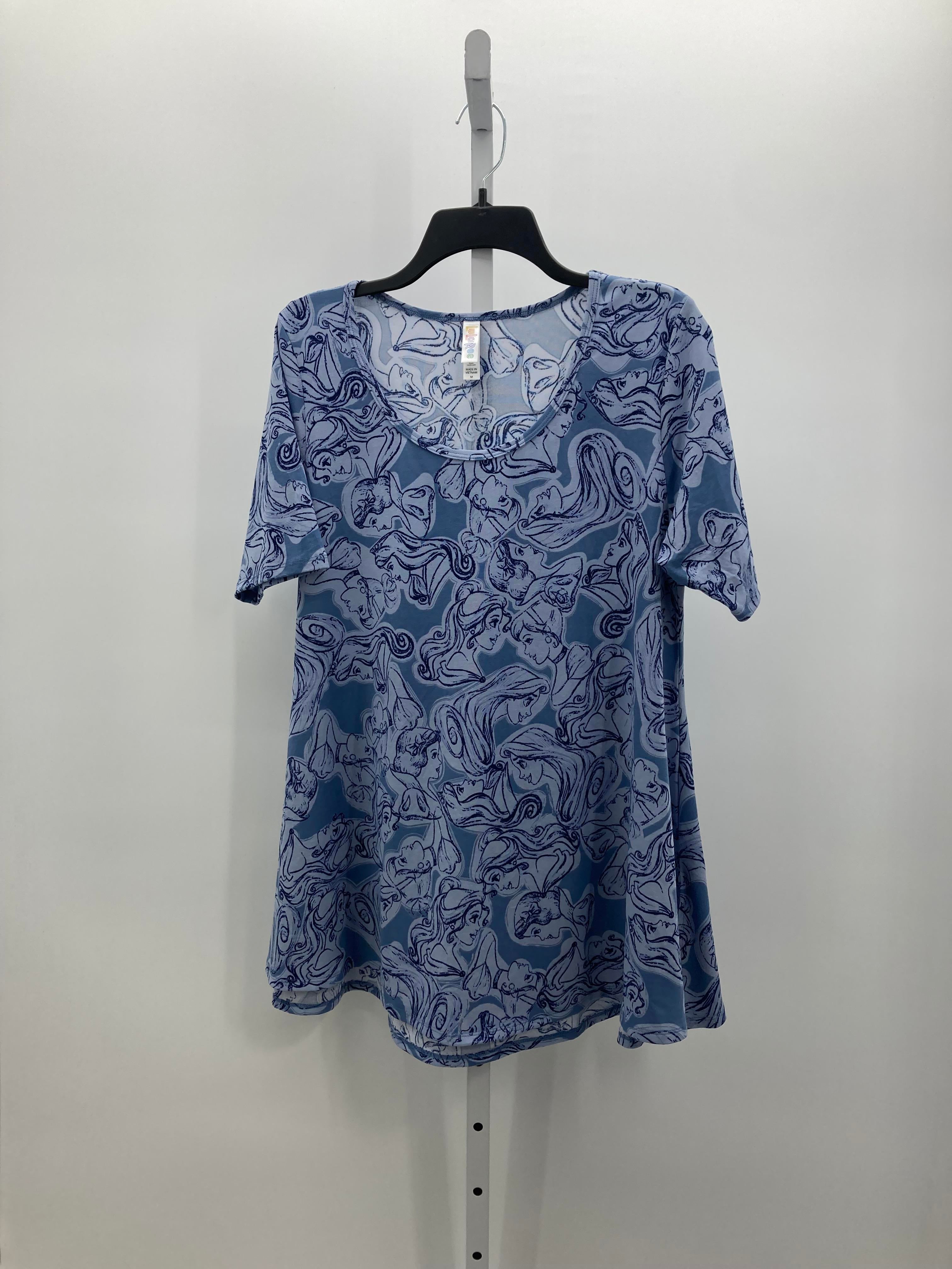 Lularoe Size Medium Misses Short Sleeve Shirt
