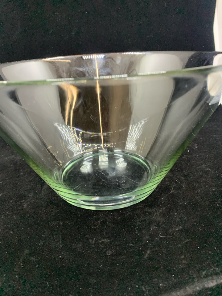 K/M HAGBERG GLASS FLARE BOWL.