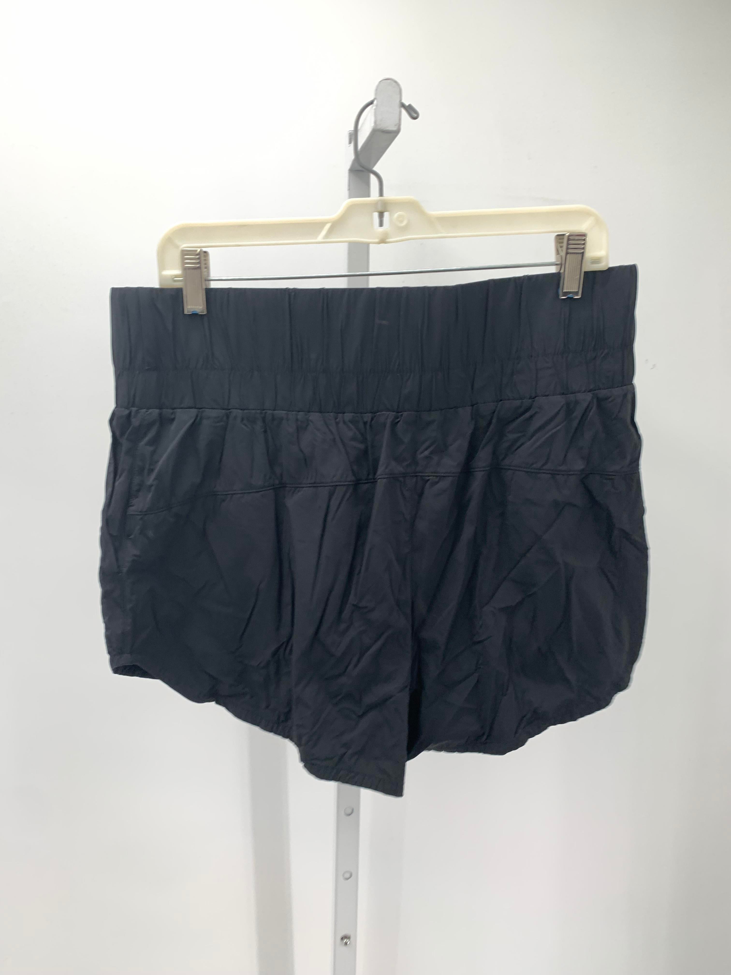 Size Large Misses Shorts