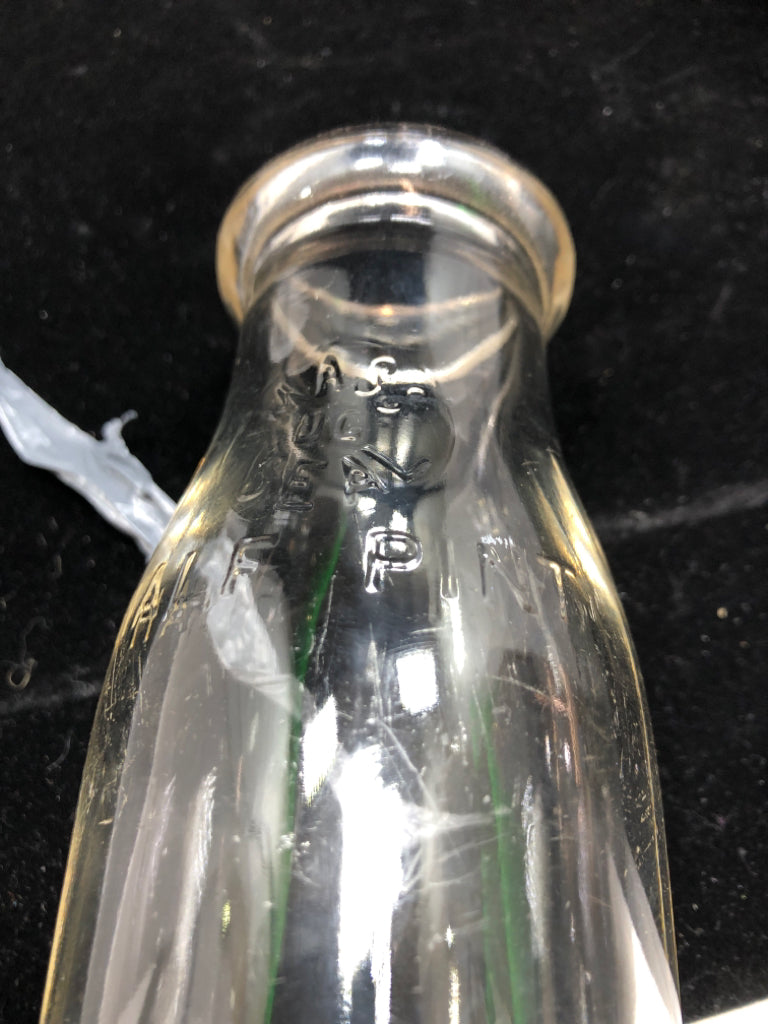 VTG MINI GLASS MILK HALF PINT BOTTLE.