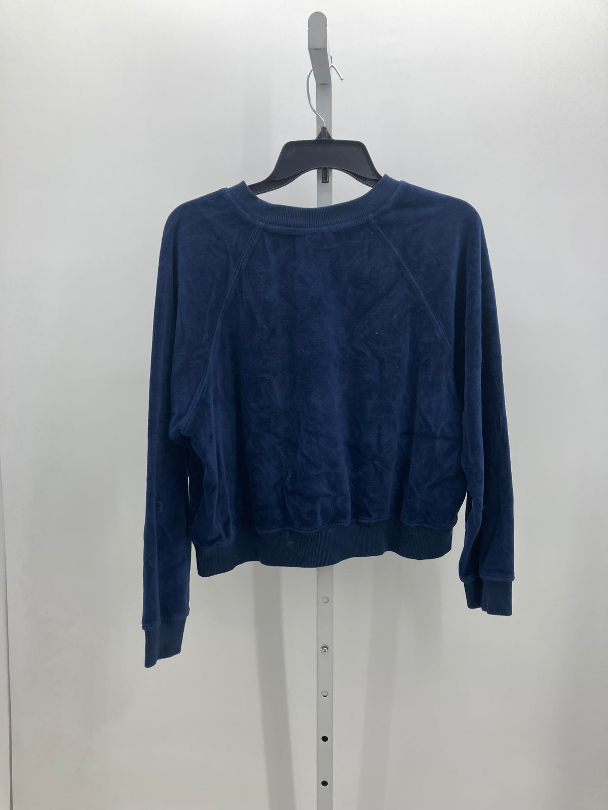Universal Thread Size Large Misses Long Sleeve Shirt