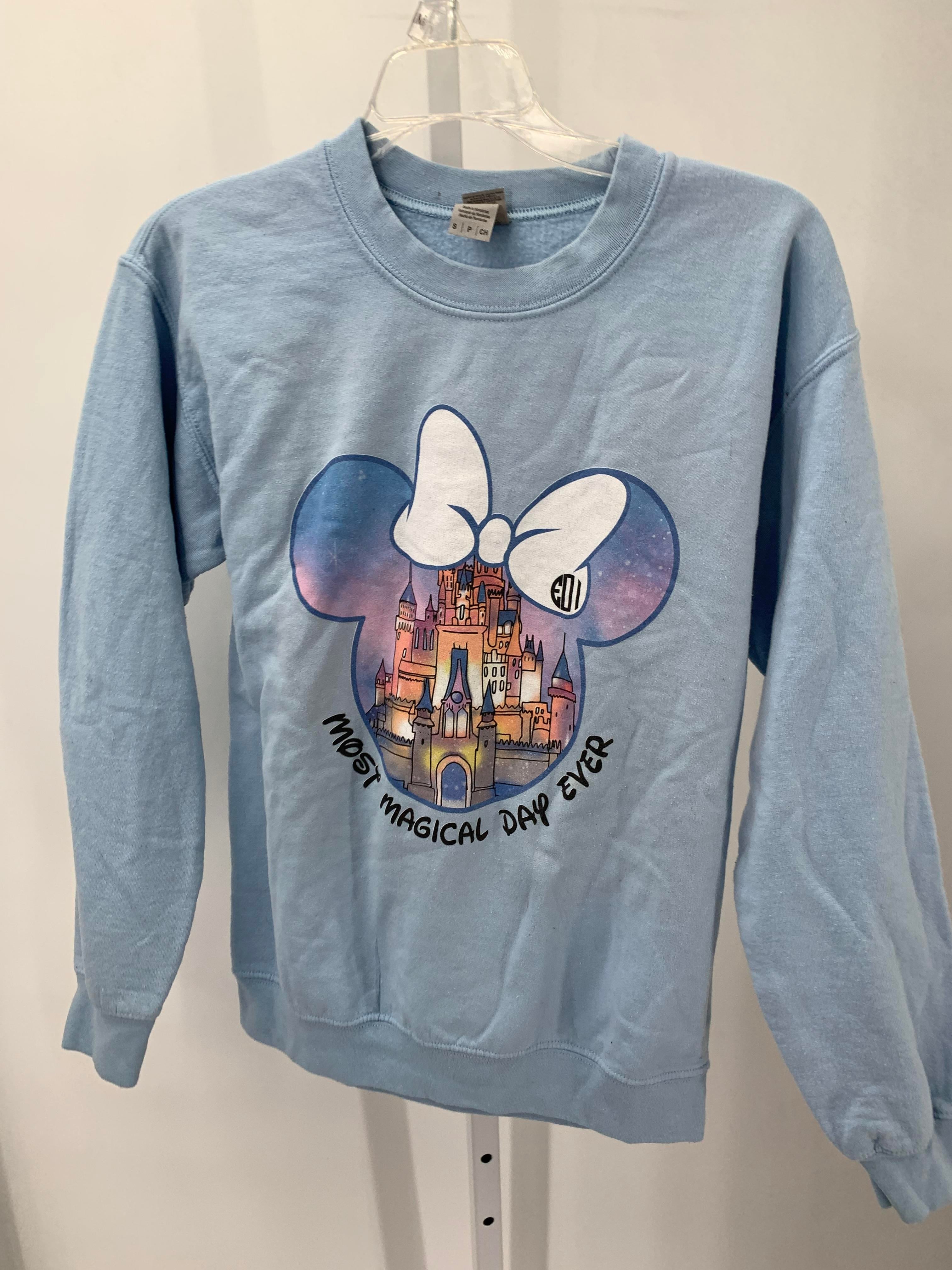 Gildan Size Small Misses Long Sleeve Shirt