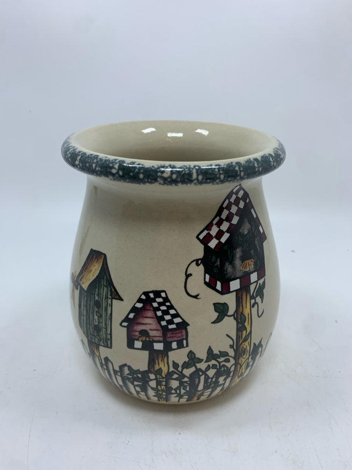 BIRDHOUSE UTENSIL CROCK.