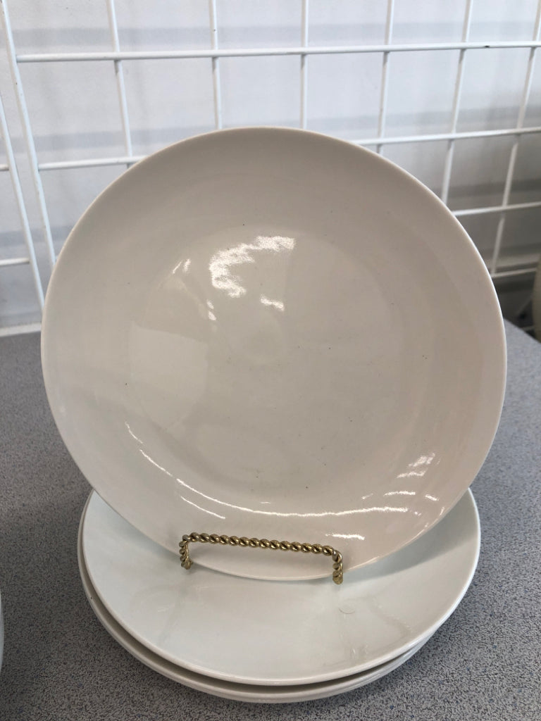 12PC WHITE CERAMIC DINNER SVC FOR 4.