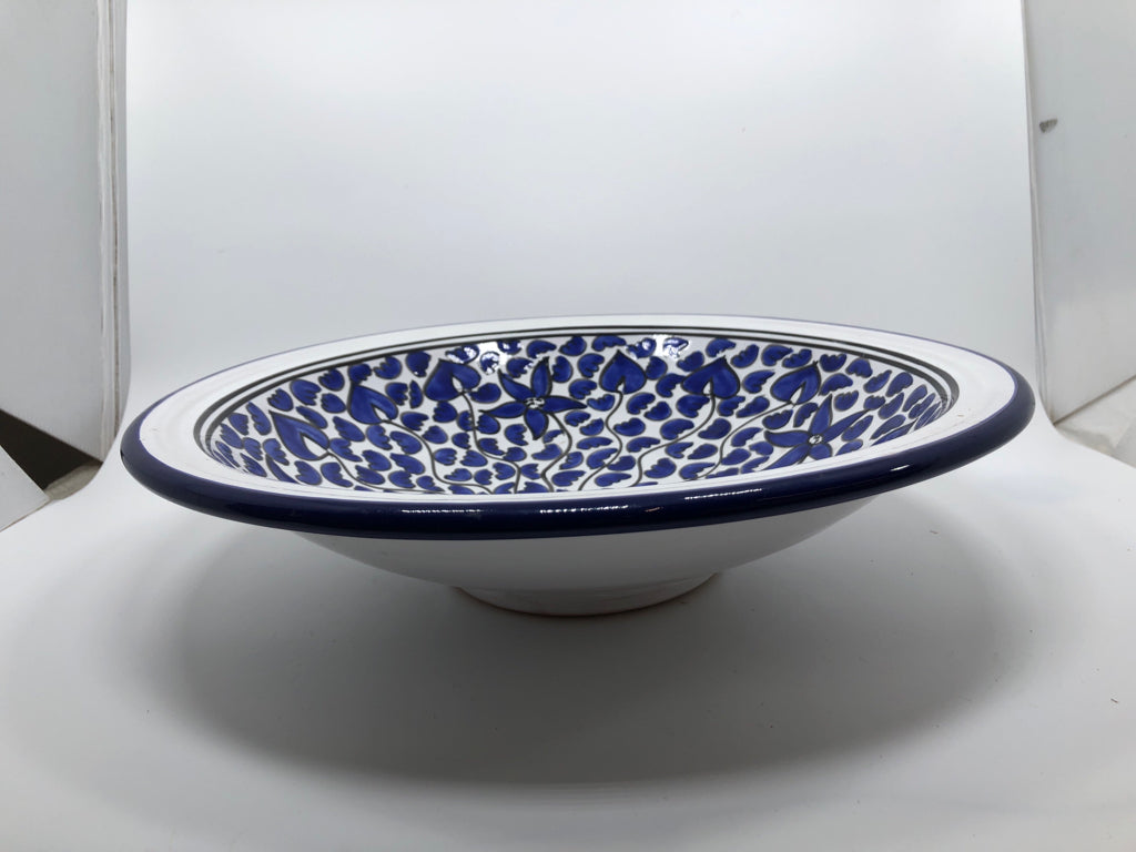 LG BLUE PAINTED FLORAL SERVING BOWL MADE IN TUNISIA.