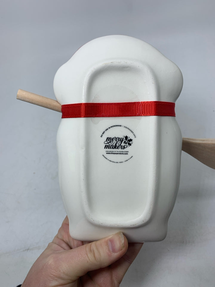 NWT SMALL YETI SPOON REST W/ RED EARMUFFS & SPOON.