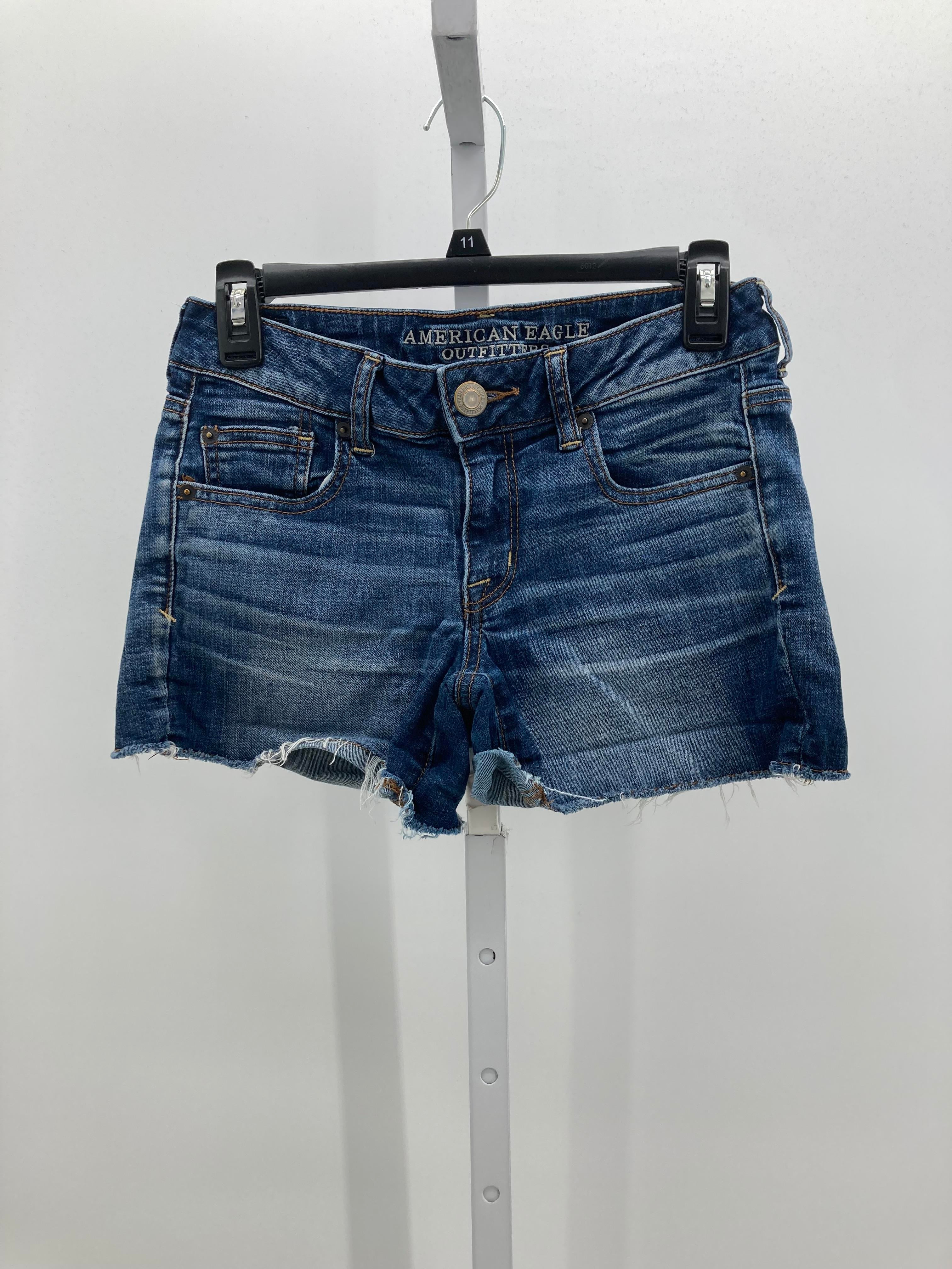 American Eagle Size 4 Juniors Shorts