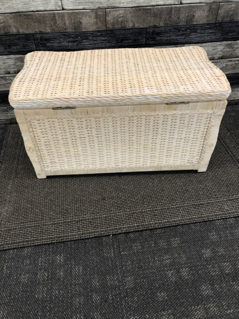 WOOD & CREAM WICKER CHEST.