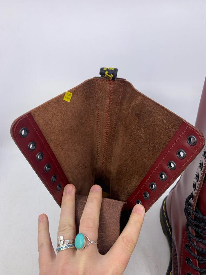 Dr. Martens Size 6 Juniors Boots