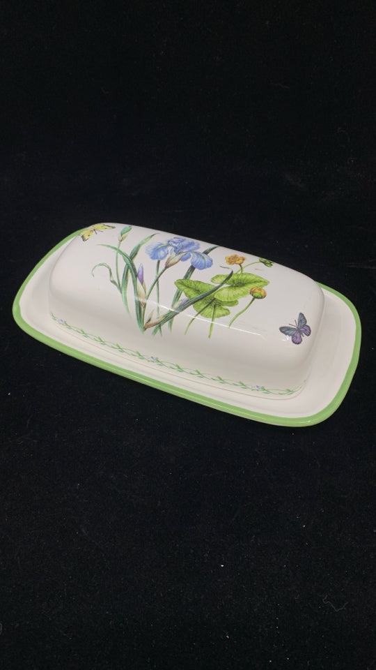 GARDEN BLOOM STONEWARE BUTTER DISH.