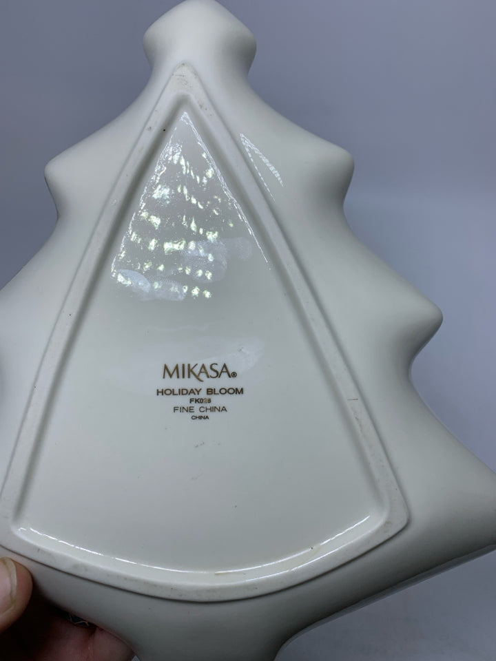 MIKASA CHRISTMAS TREE SHAPED "HOLIDAY TIME" PATTERNED CATCH ALL.