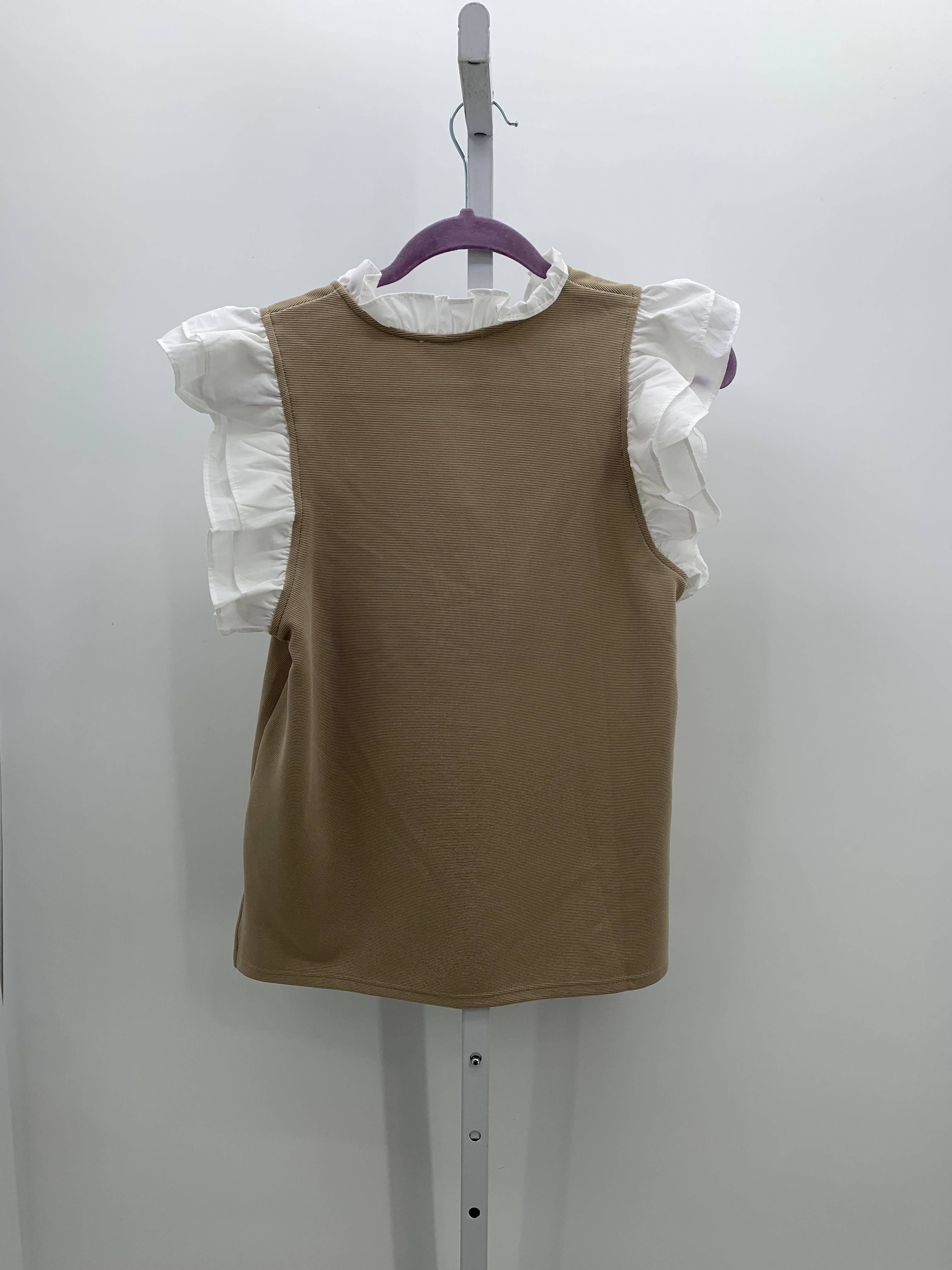 Size Small Juniors Sleeveless Shirt