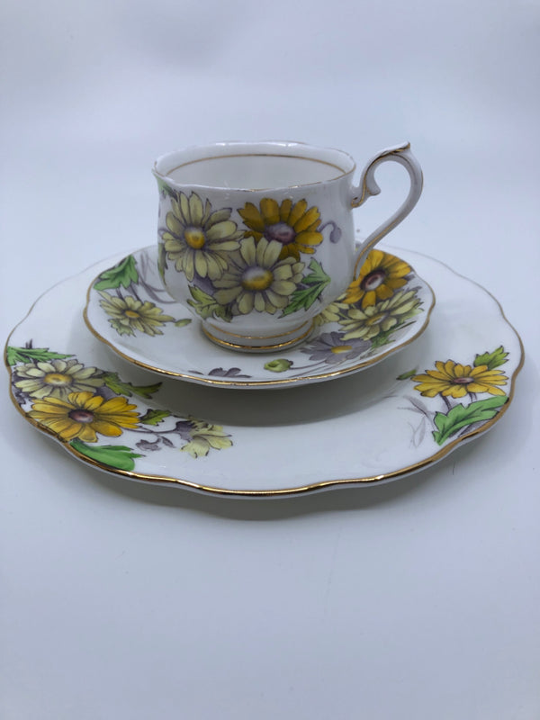 3PCS FLOWER OF THE MONTH DAISY TEACUP, SAUCER AND PLATE SET.