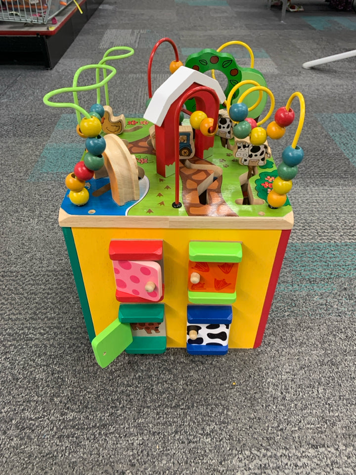 Battat Barnyard Activity Cube