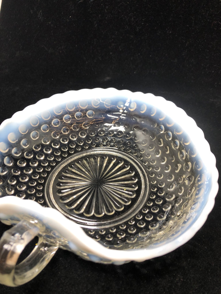 VTG HOBNAIL GLASS DISH W/HANDLE.