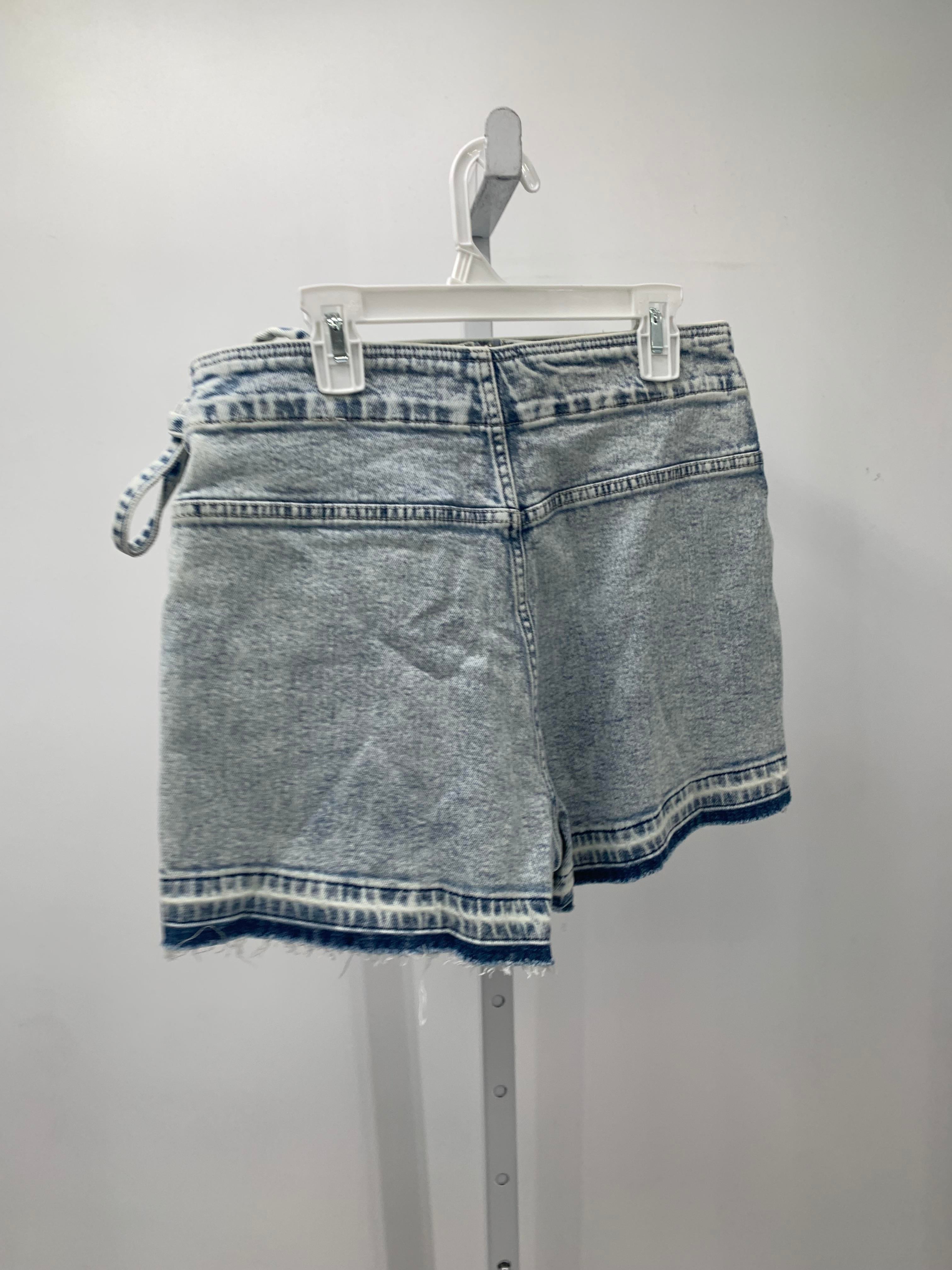 SO Size 9 Juniors Skirt