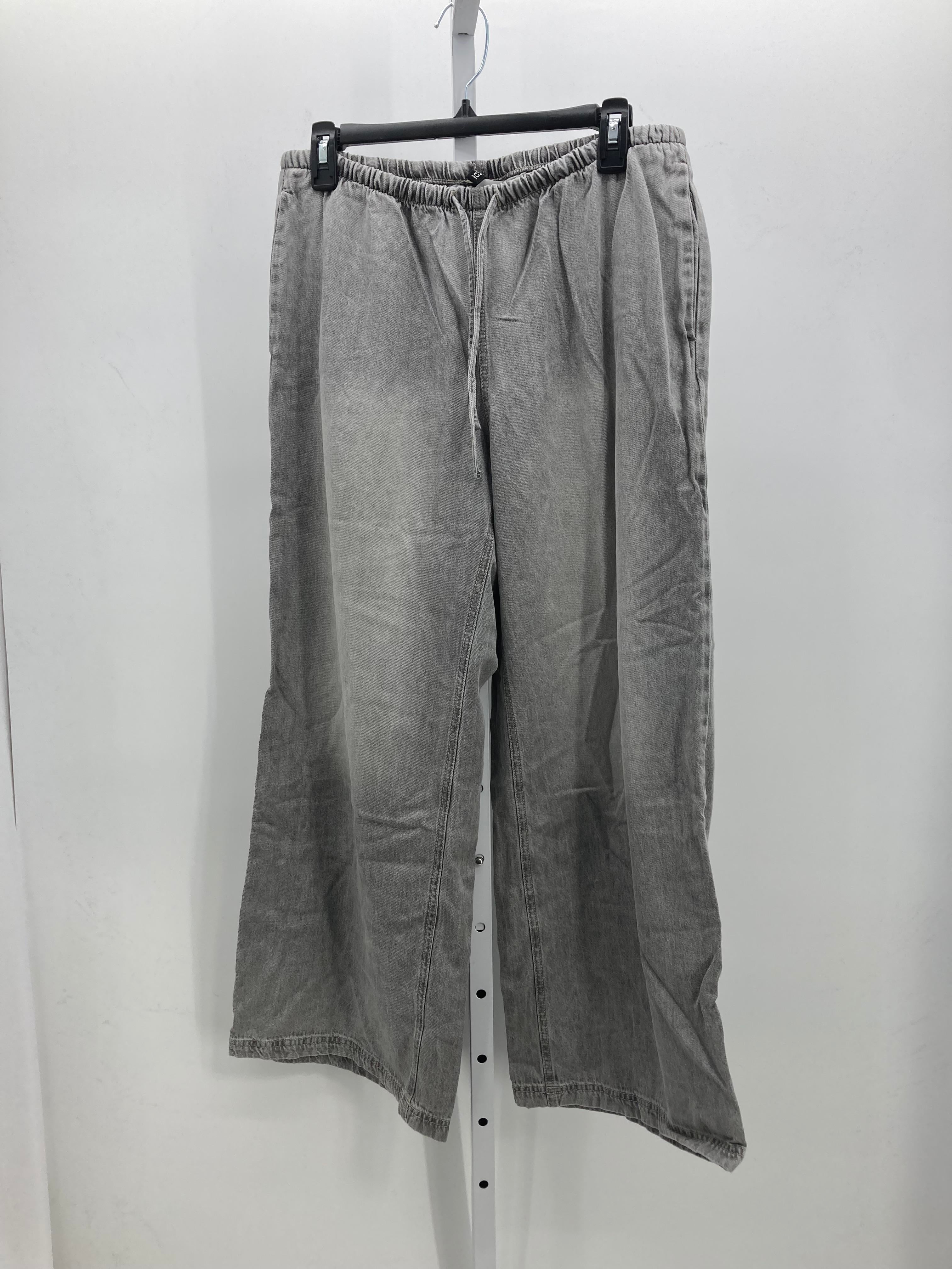 Divided Size Medium Juniors Jeans