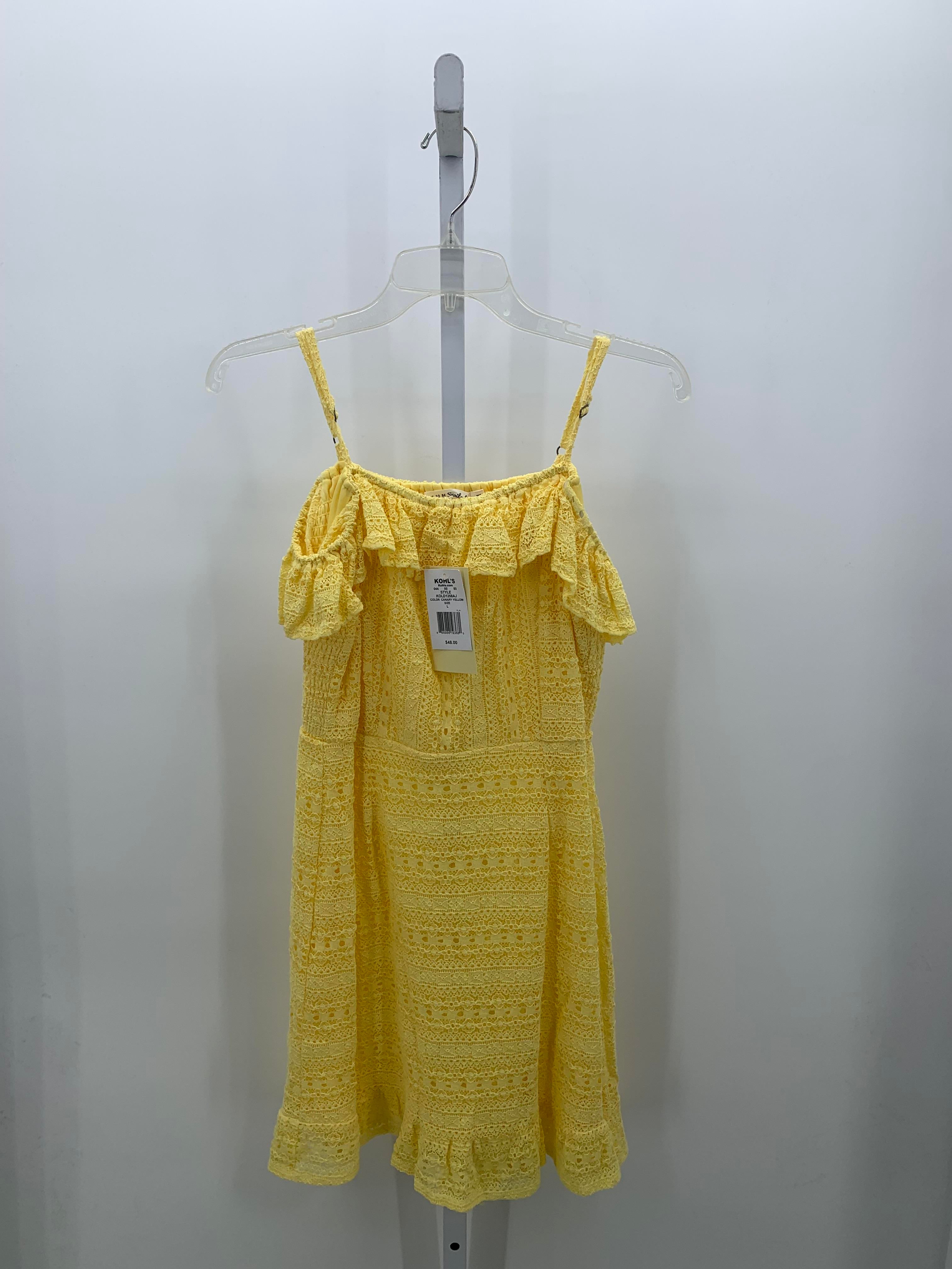 Live to be Spoiled Size Large Juniors Short Sleeve Dress