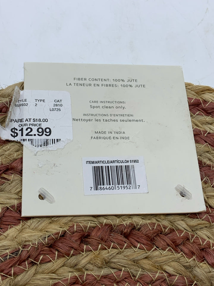 NIP 4 HAND & EARTH RED SWIRL PLACEMATS.