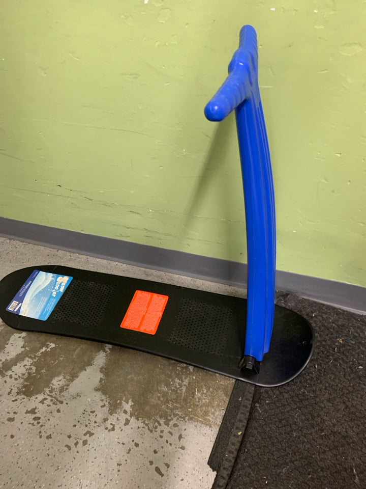 Slippery Racer Kids Foldable Downhill Winter Ski Scooter Snow Sled, Blue