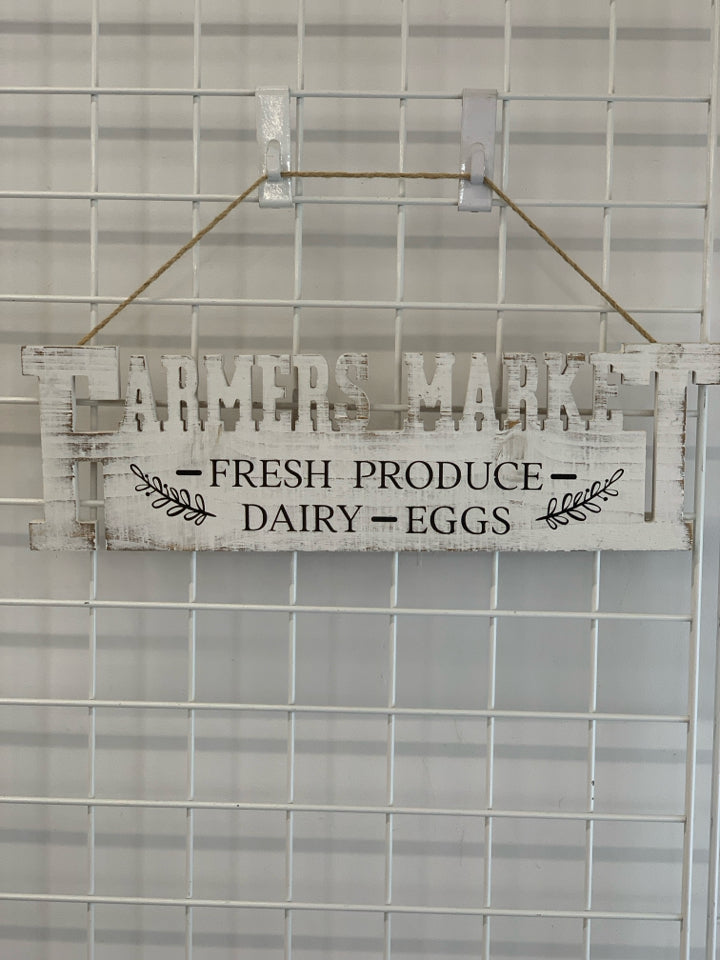 FARMERS MARKET FRESH PRODUCE WOOD WALL SIGN.