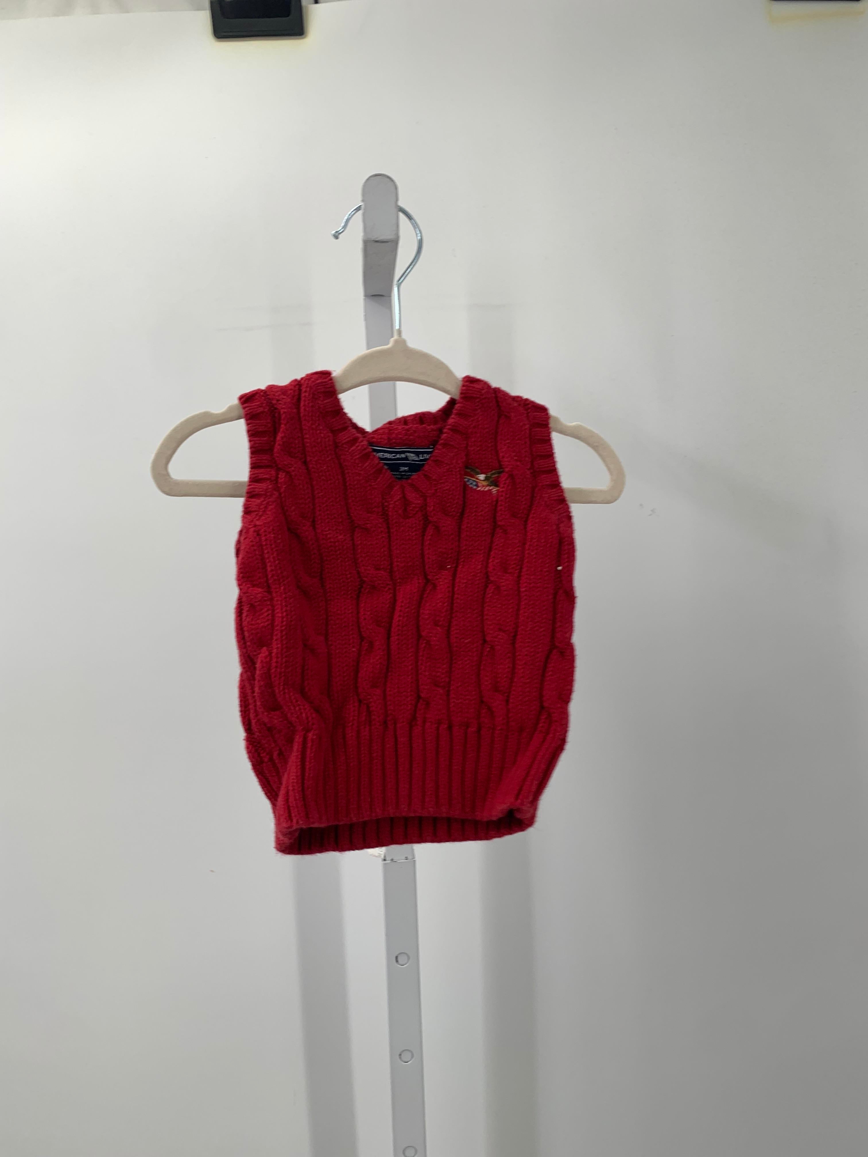 CABLED SWEATER VEST