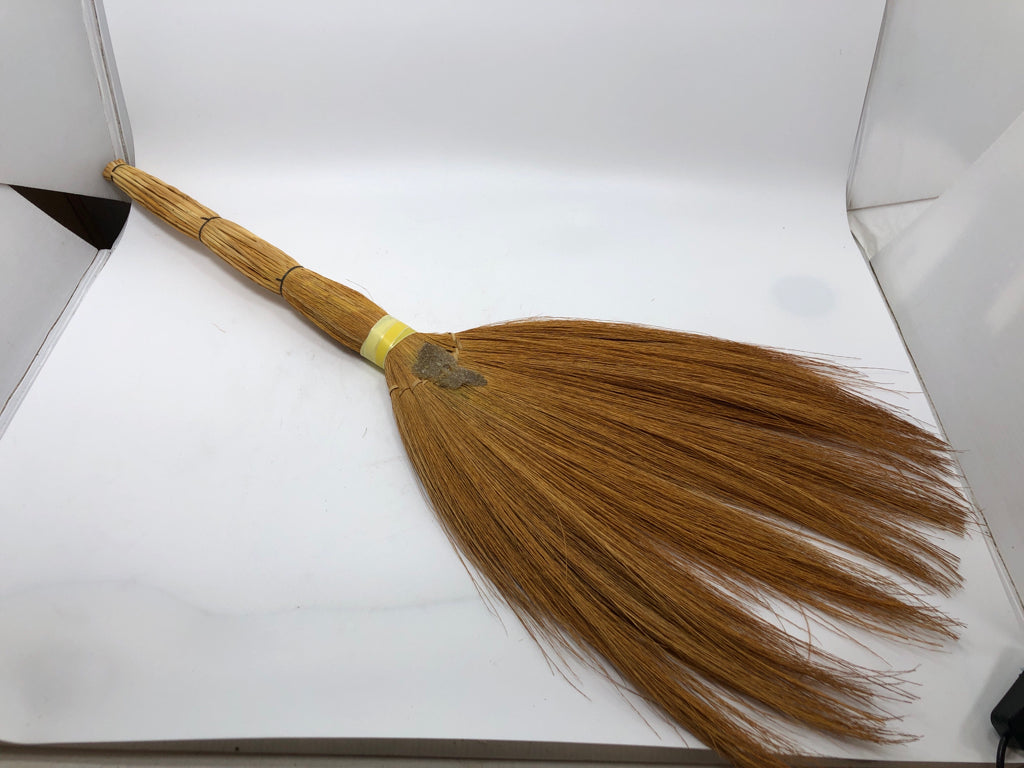 FAUX STRAW BROOM DECOR.