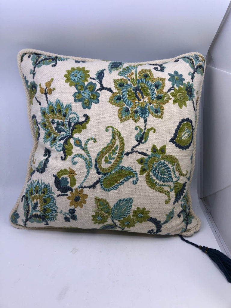 TEAL BLESSED W/FLORALS ACCENT PILLOW.