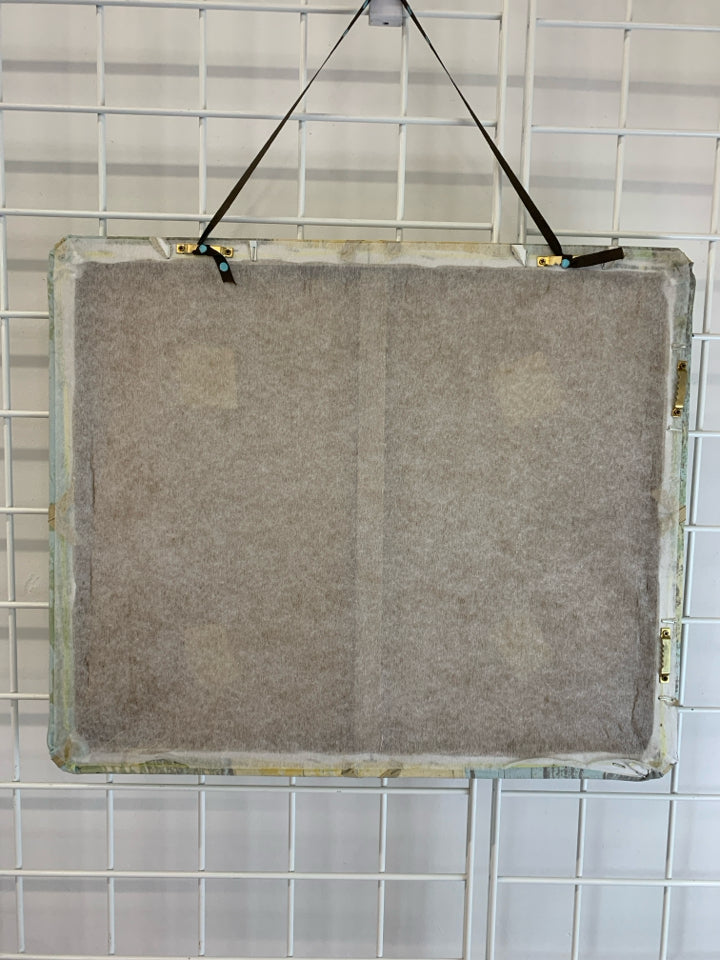 LIFE IS GOOD AT THE BEACH FABRIC MEMO BOARD.