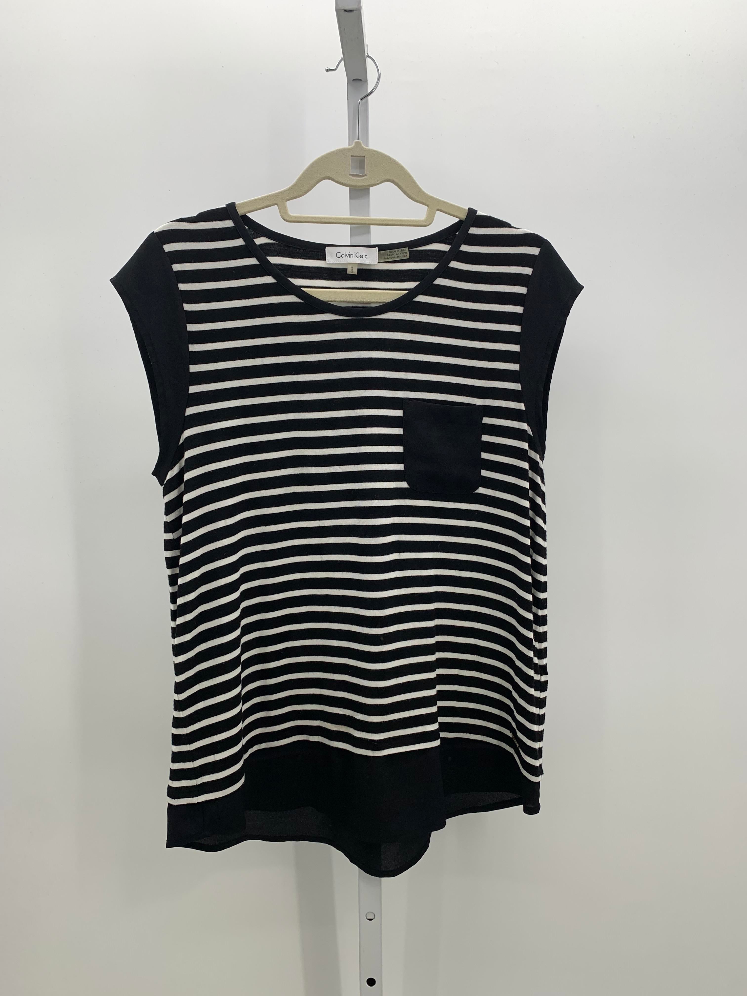 Calvin Klein Size Medium Misses Sleeveless Shirt