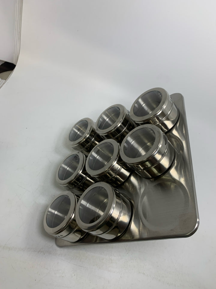 METAL MAGNETIC UPRIGHT 9 SLOT SPICE RACK.
