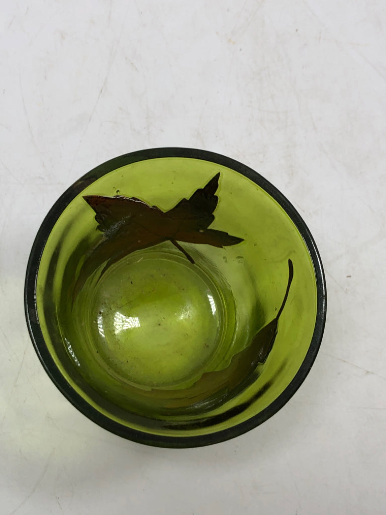 AUTUMN LEAF GREEN GLASS VOTIVE HOLDER.