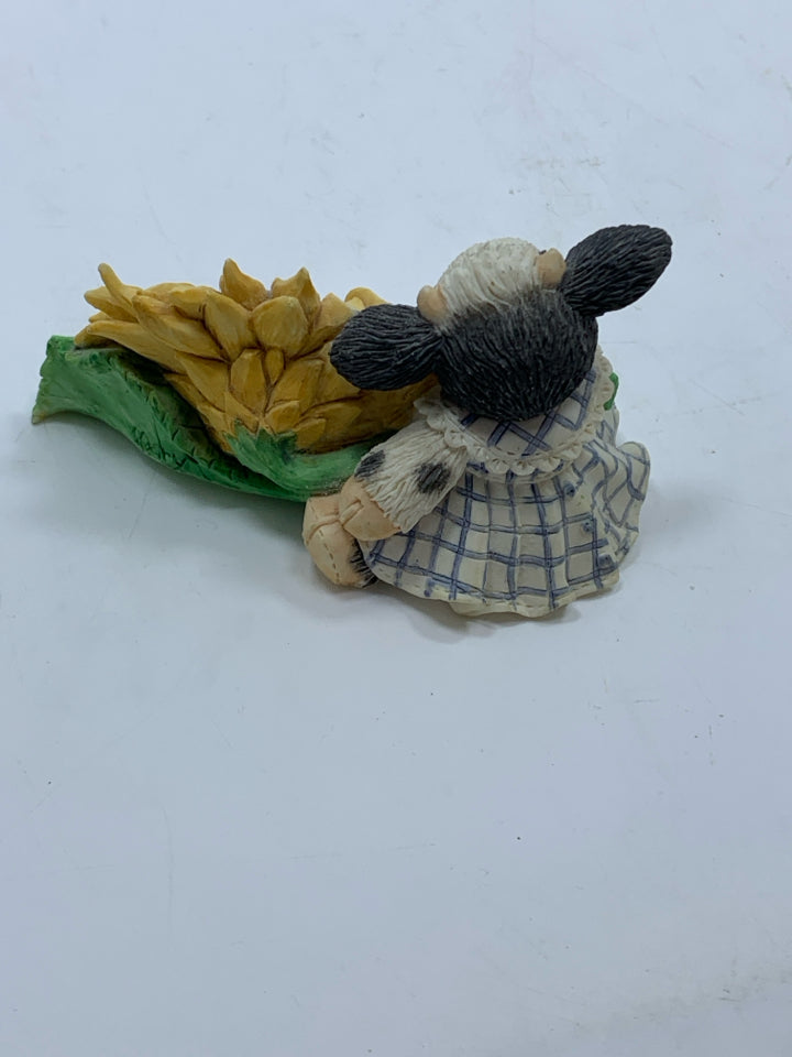 MARY MOOS COW AND SUNFLOWER.