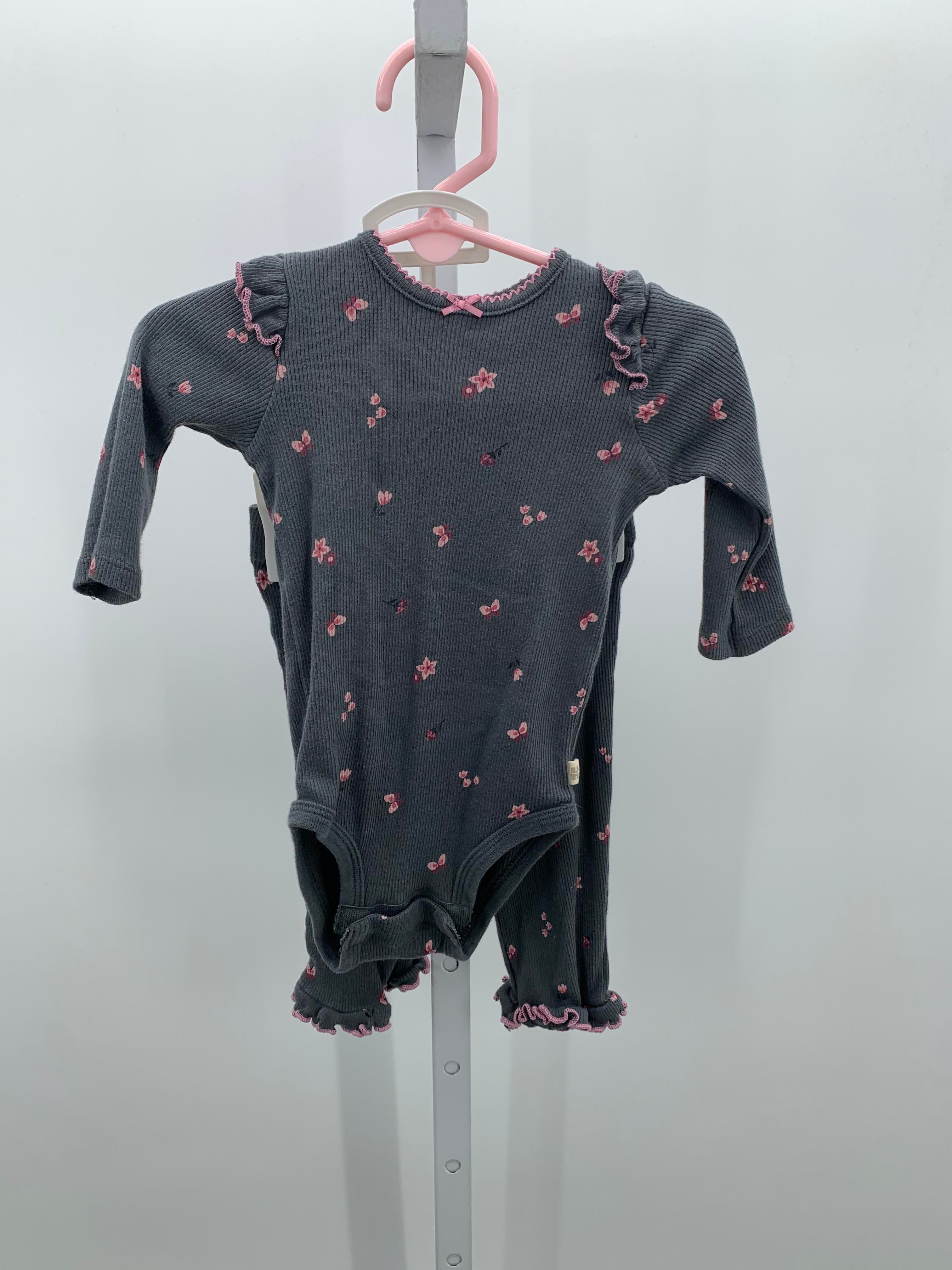 Huggies Size 6 Months Girls 2 Pieces
