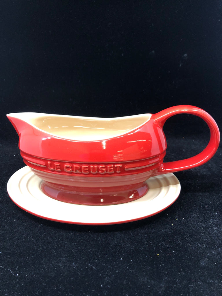 NIB RED GRAVY BOAT WITH SAUCER-LE CREUSET.