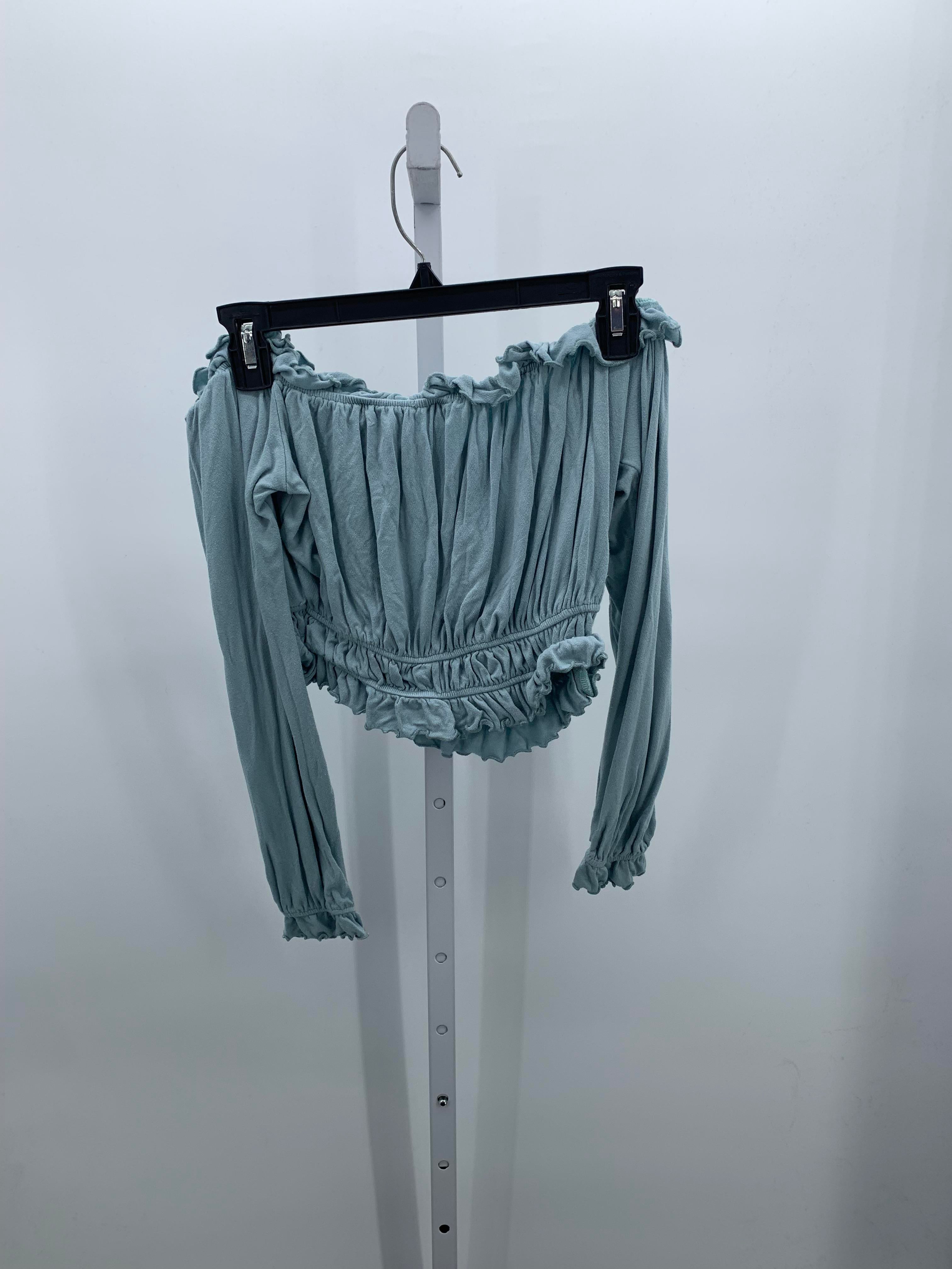 Charlotte Russe Size Medium Juniors Long Sleeve Shirt