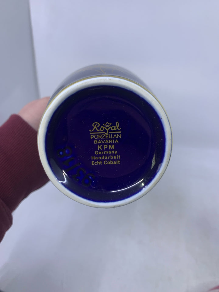 COBALT BLUE VASE W/ GOLD DETAILED FLOWERS.