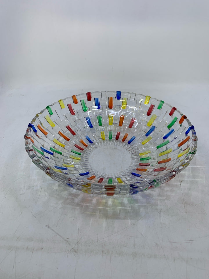 BASKET WEAVE GLASS BOWL W/ RAINBOW COLORS.